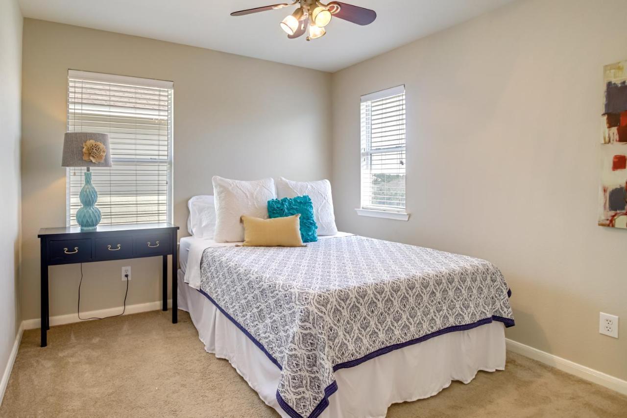 Pet-Friendly Tomball Home About 8 Mi To Burroughs Park Extérieur photo